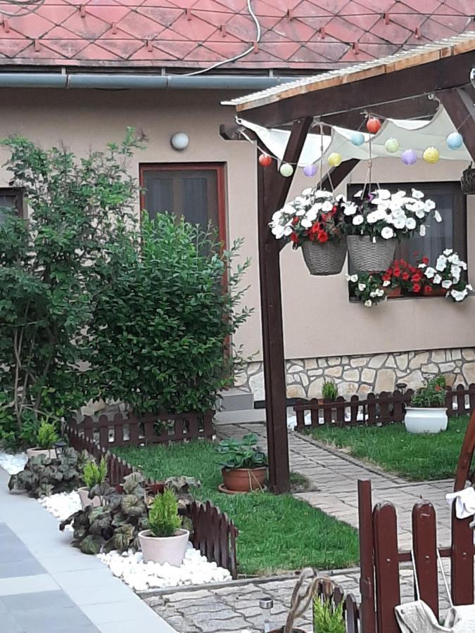 Bóbita Háza Apartment Epleny Ngoại thất bức ảnh